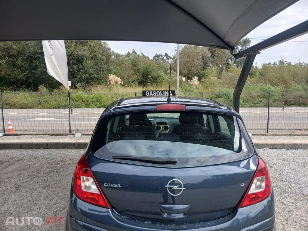 Opel Corsa 1.2 Enjoy