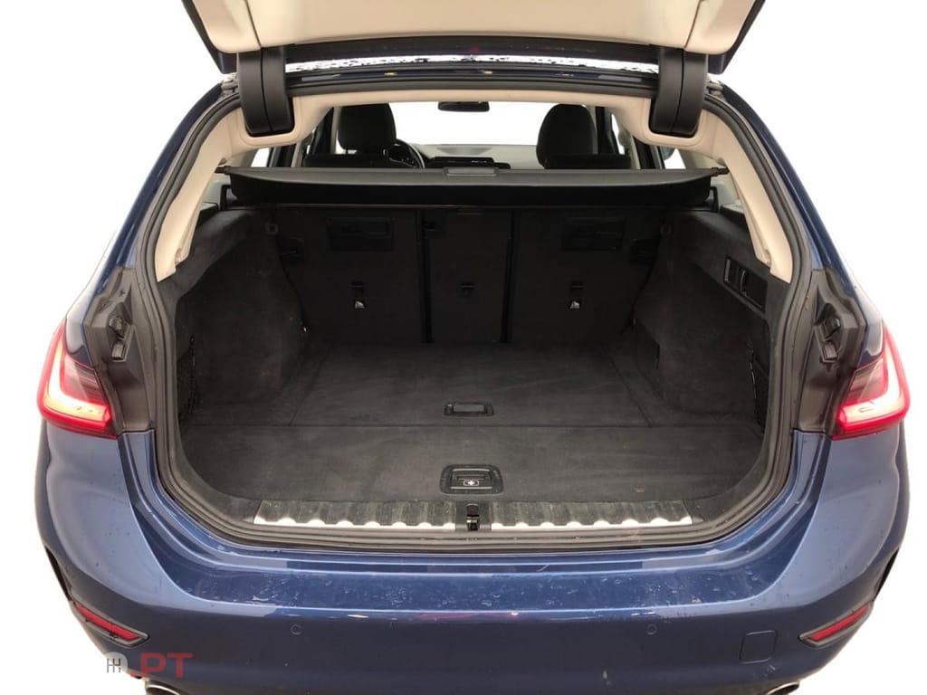 BMW 318 d Touring Lounge