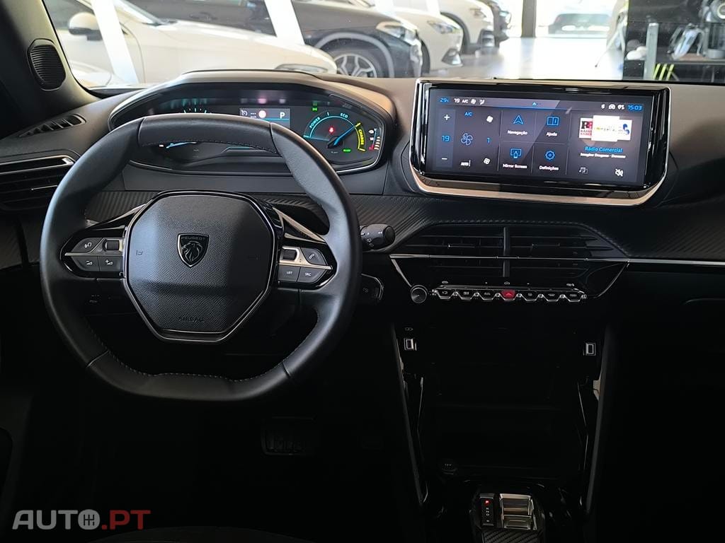 Peugeot E-2008 54 kWh Active