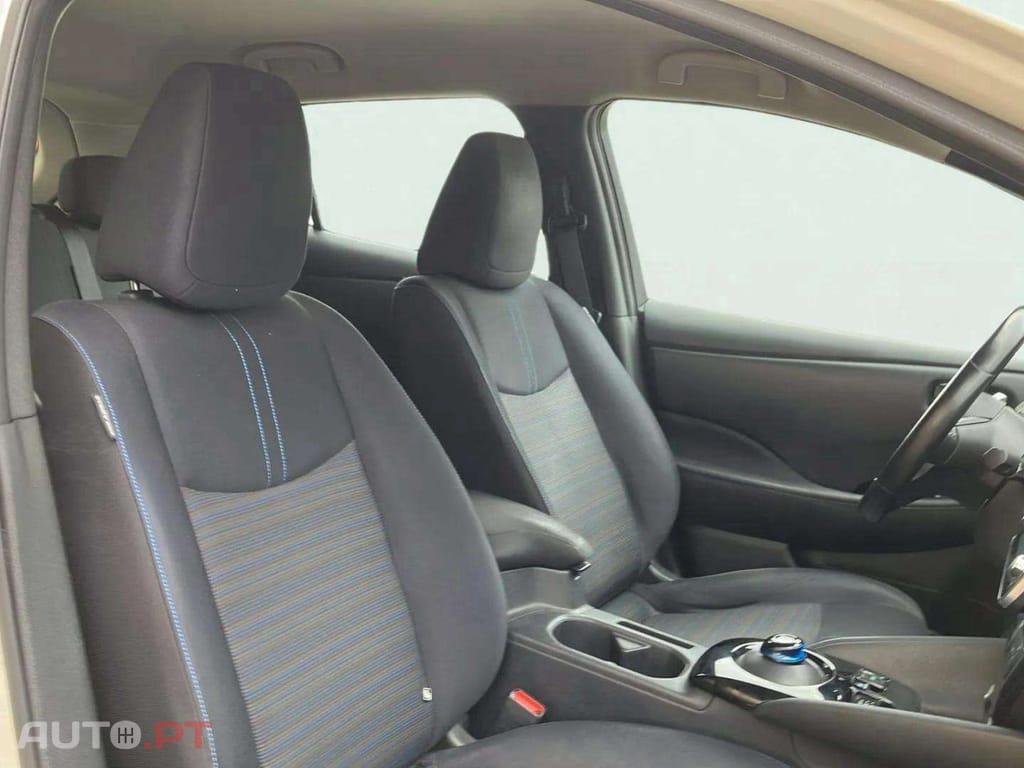 Nissan Leaf Acenta
