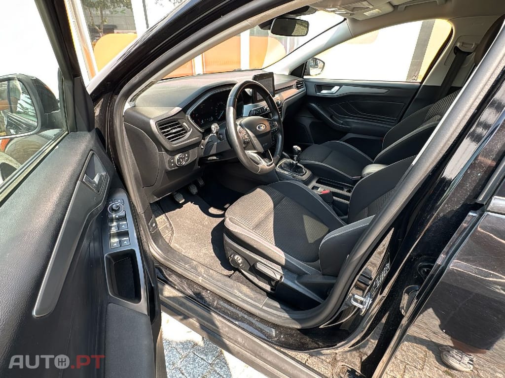 Ford Focus SW 1.0 EcoBoost Connected