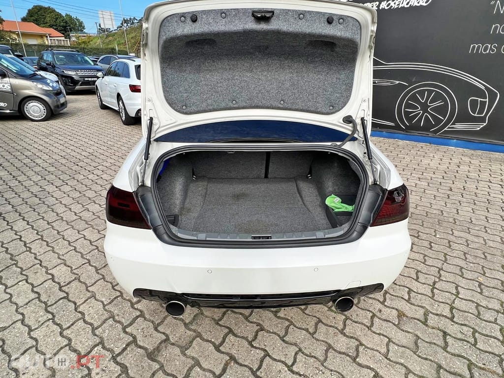 BMW 335 i Auto