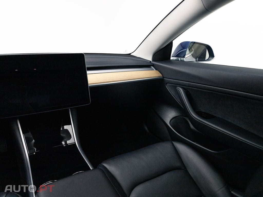 Tesla Model 3 Standard RWD Plus
