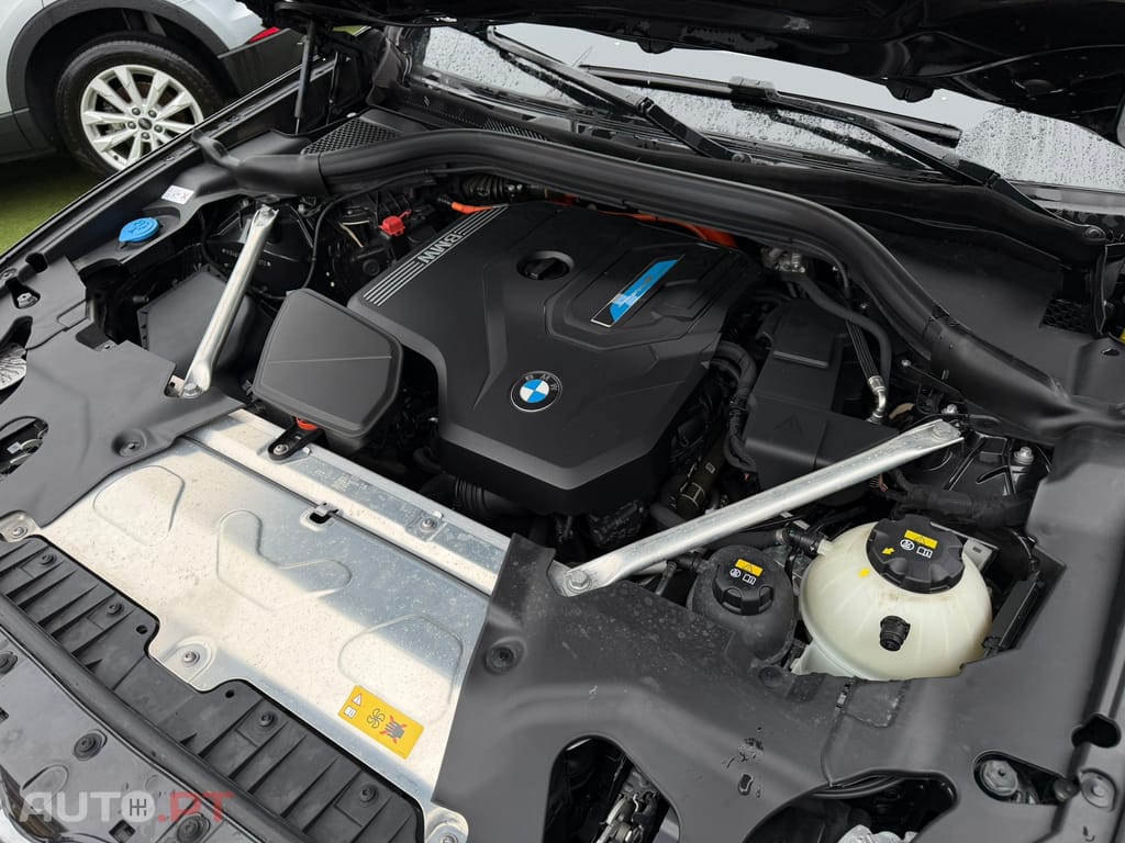 BMW X3 30 e xDrive Advantage