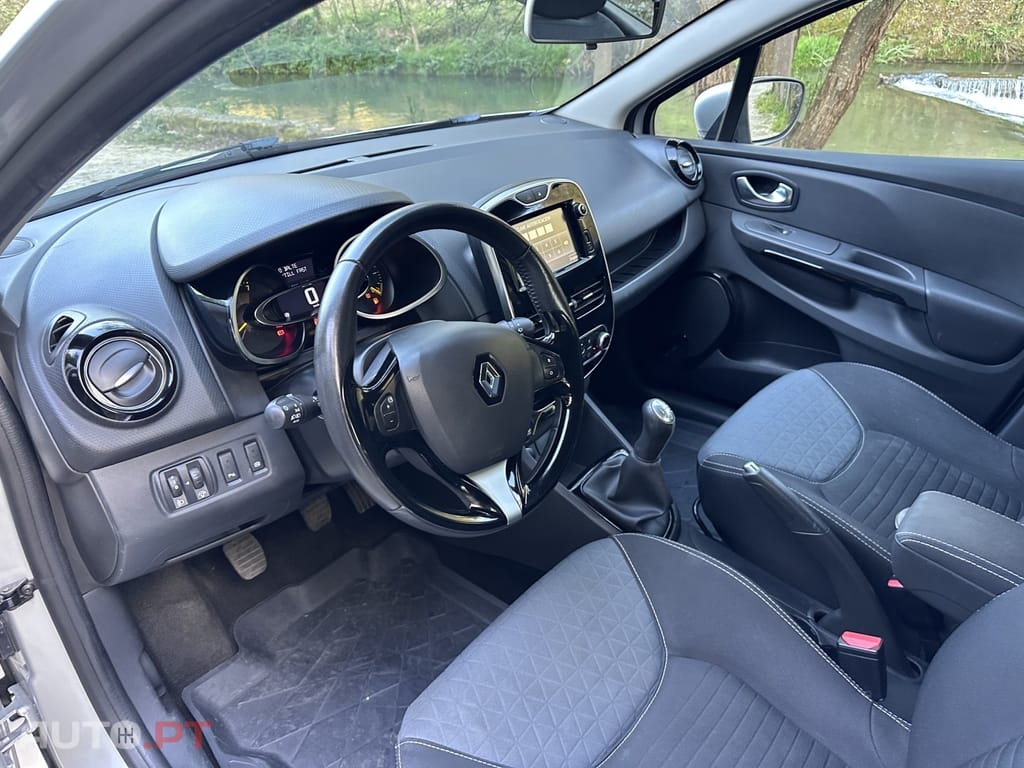 Renault Clio (Energy) TCe 75 Start & Stop LIMITED