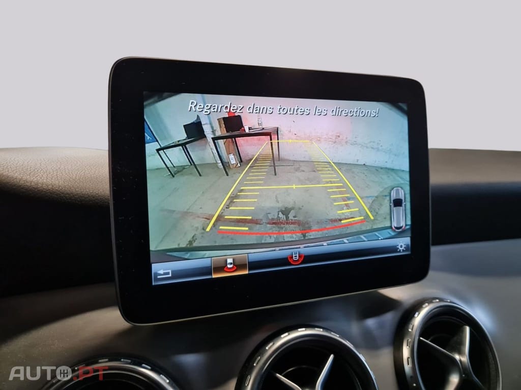 Mercedes-Benz GLA 220 d 4Matic 