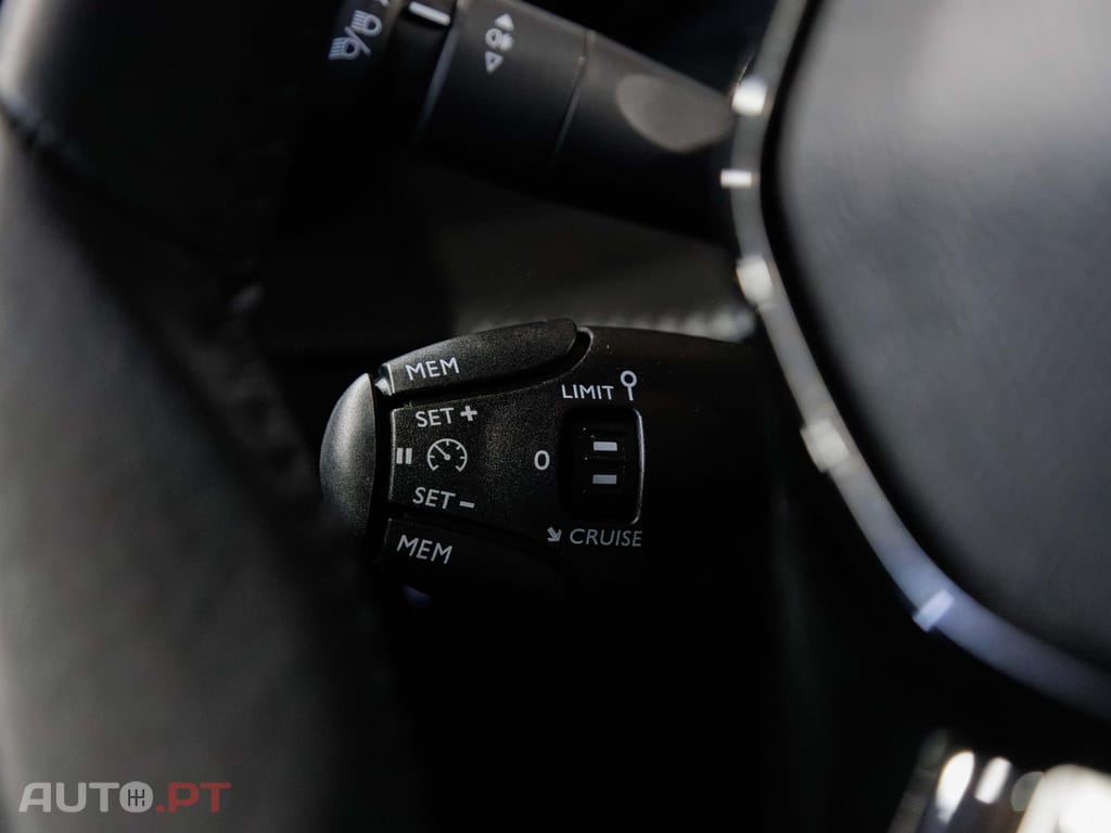 Peugeot 2008 1.2 Style