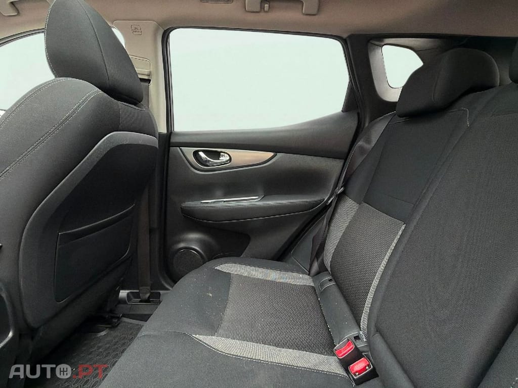 Nissan Qashqai 1.3 DIG-T N-Connecta