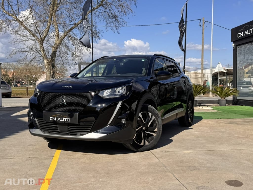 Peugeot E-2008 50 kWh Active Pack