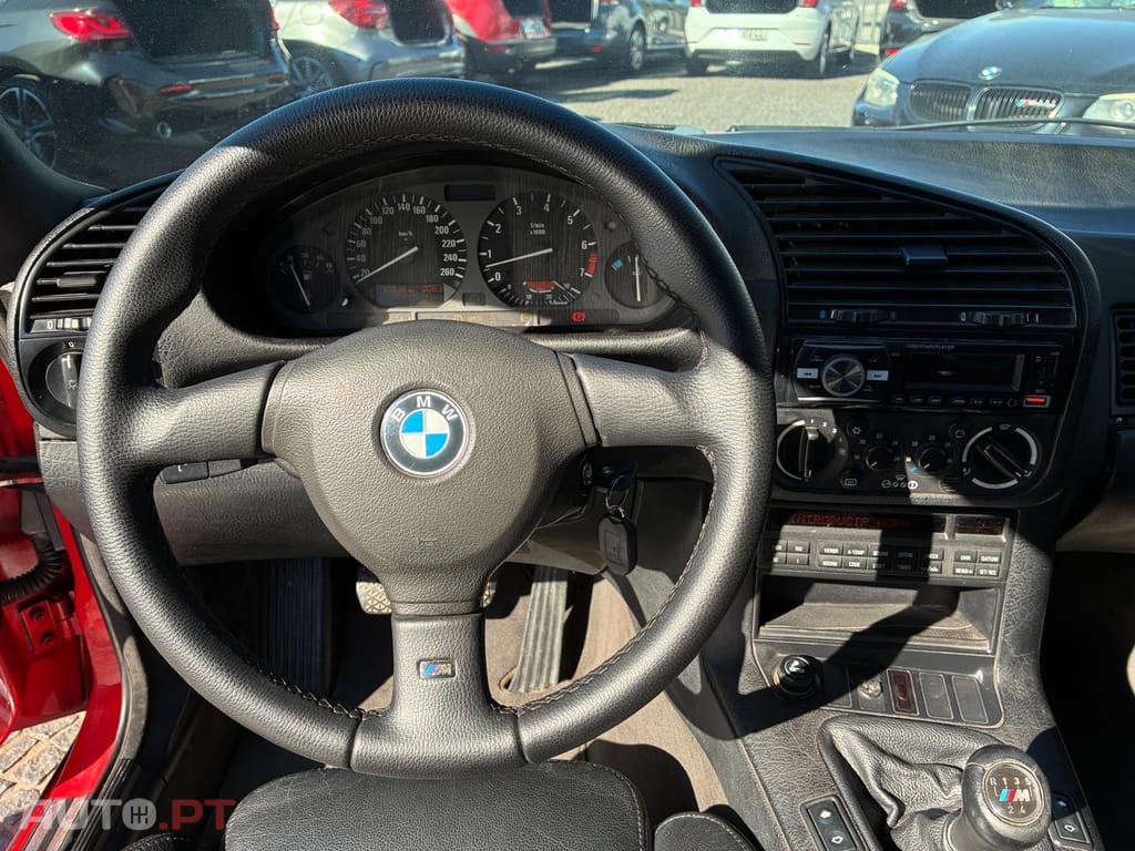 BMW 328 i Coupé M Sport