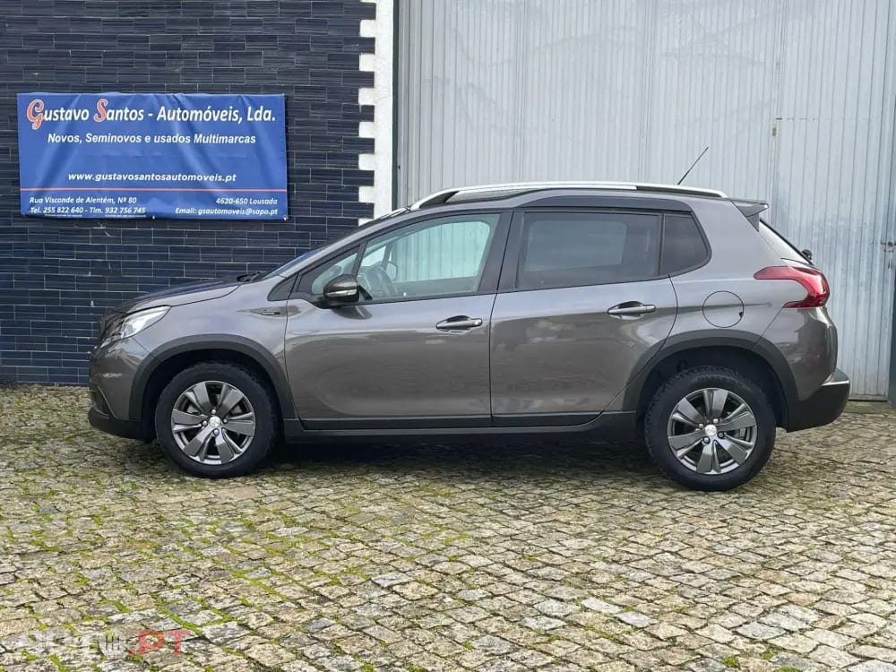Peugeot 2008 1.2 PureTech Signature