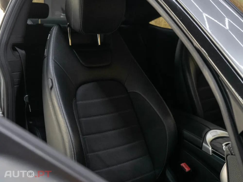 Mercedes-Benz C 220 c220d coupe