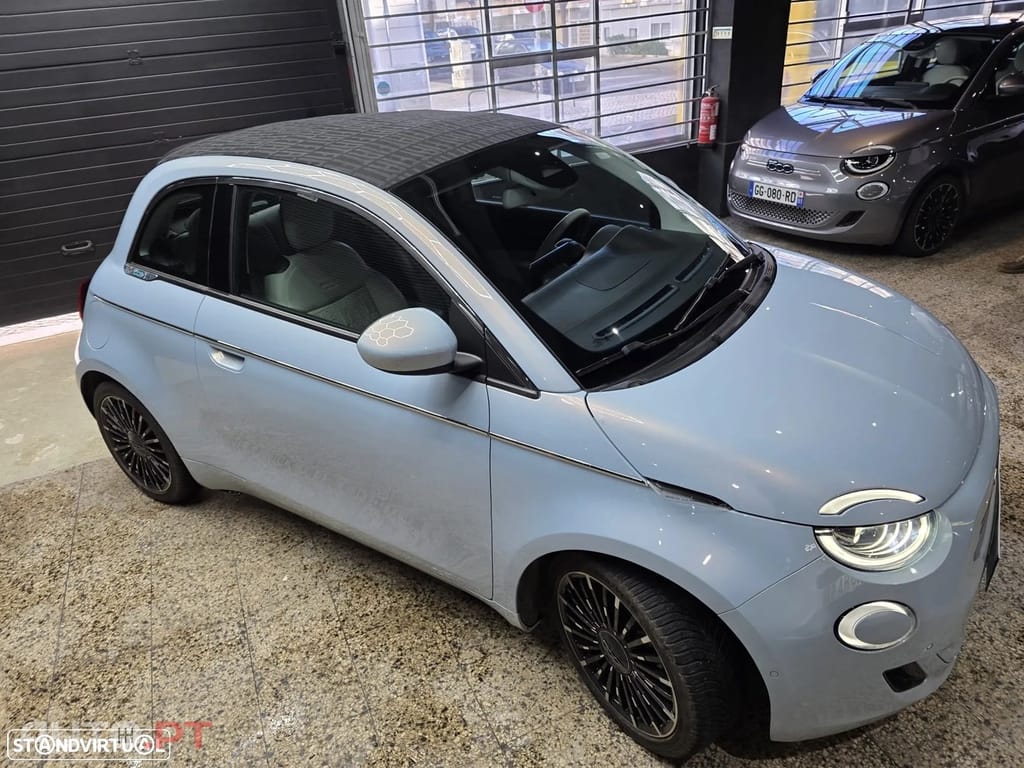 Fiat 500e La Prima