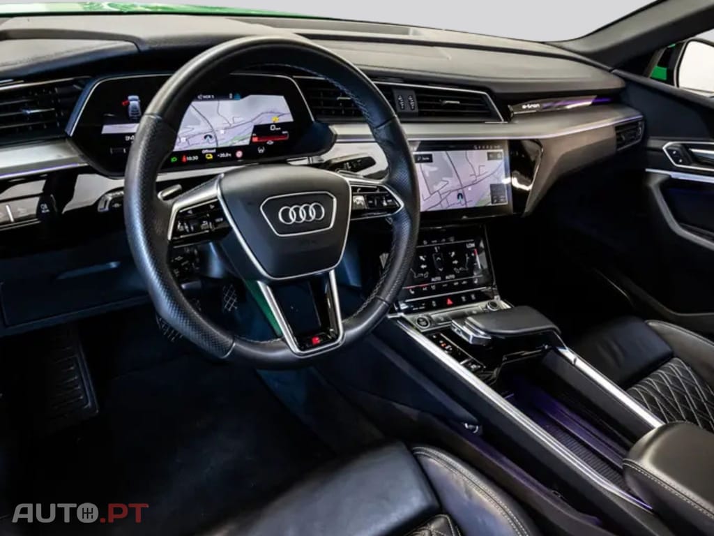 Audi E-Tron I.V.A DEDUTIVEL 55 S LINE