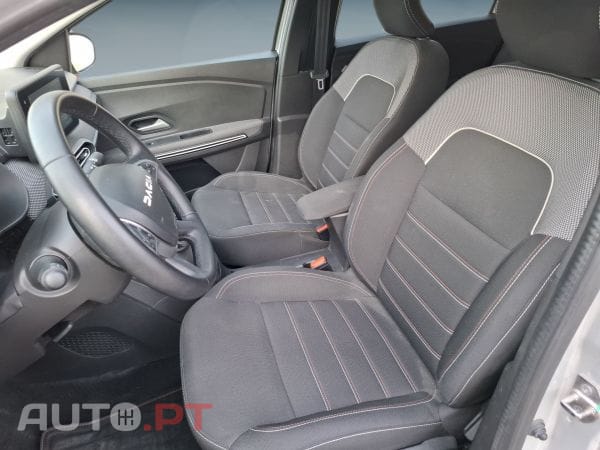 Dacia Jogger TCe 110 FAP Extreme 7 lugares