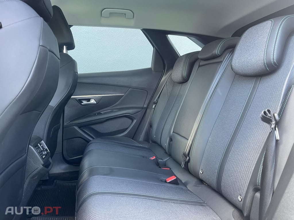 Peugeot 3008 1.5 BlueHDi Allure Pack EAT8