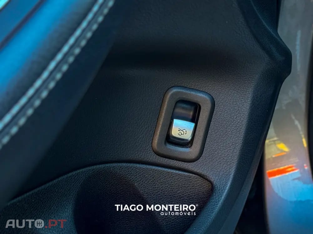 Mercedes-Benz C 300 de T 9G-TRONIC AMG Line PACK NIGHT