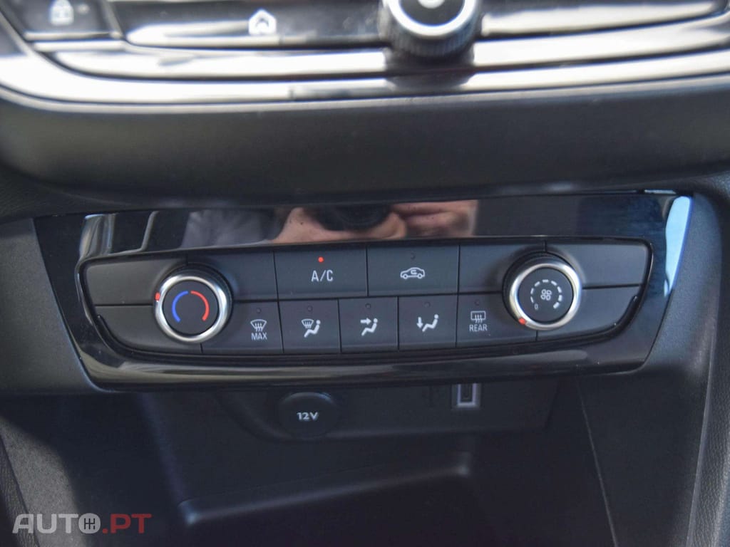 Opel Corsa 1.2 T Edition