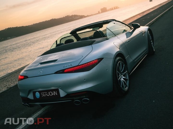 Mercedes-Benz SL 43 AMG Standard