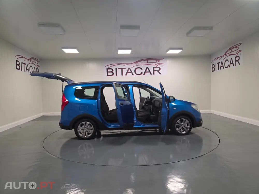 Dacia Lodgy 1.5 dCi Stepway 7L