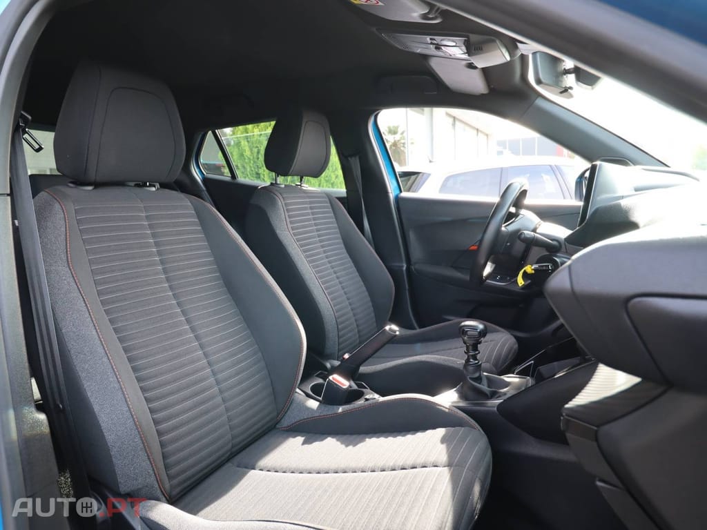 Peugeot 2008 1.2 PureTech Active
