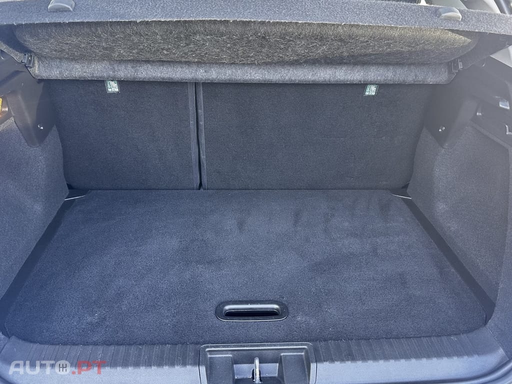 Renault Captur 1.0 TCe Intens Bi-Fuel