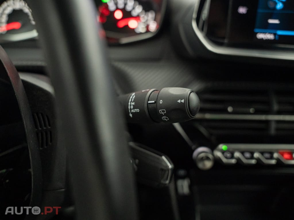 Peugeot 2008 1.2 PureTech Active Pack