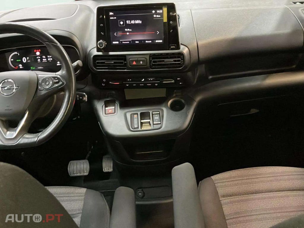 Opel Combo-E Life Electric L Elegance Plus