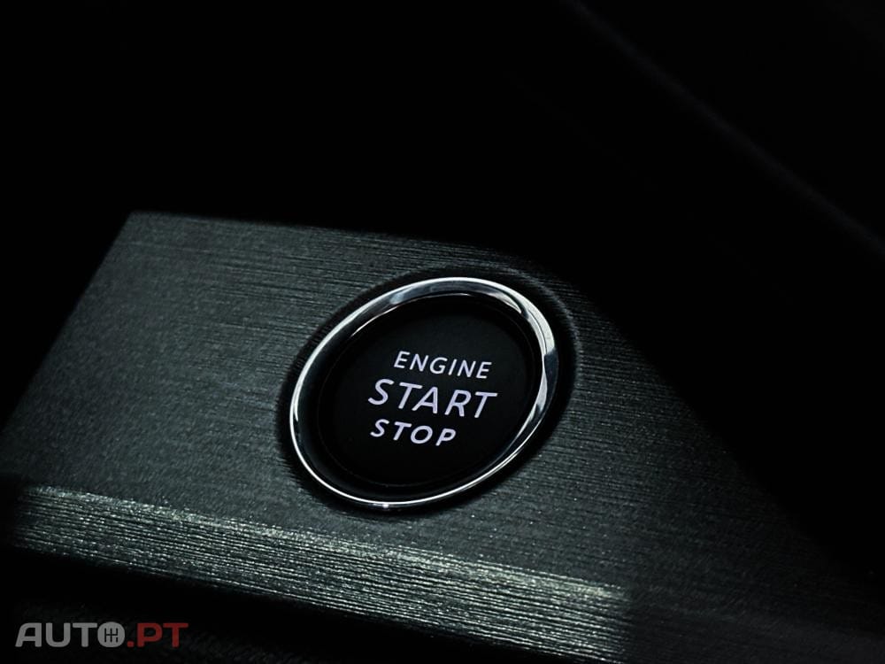 Citroen C5 X 1.6 Hybrid Feel Pack e-EAT8