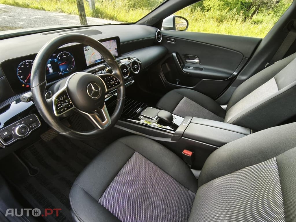 Mercedes-Benz CLA 180 d Shooting Brake Business Solutions Aut.