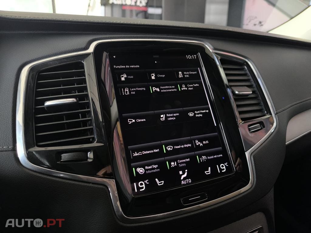 Volvo XC90 2.0 T8 PHEV Inscription Expression AWD