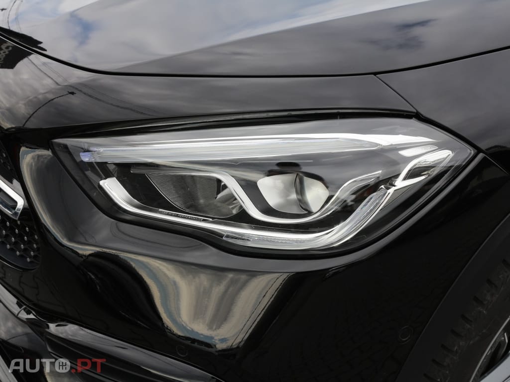 Mercedes-Benz GLA 200 D  AMG PACK NIGHT