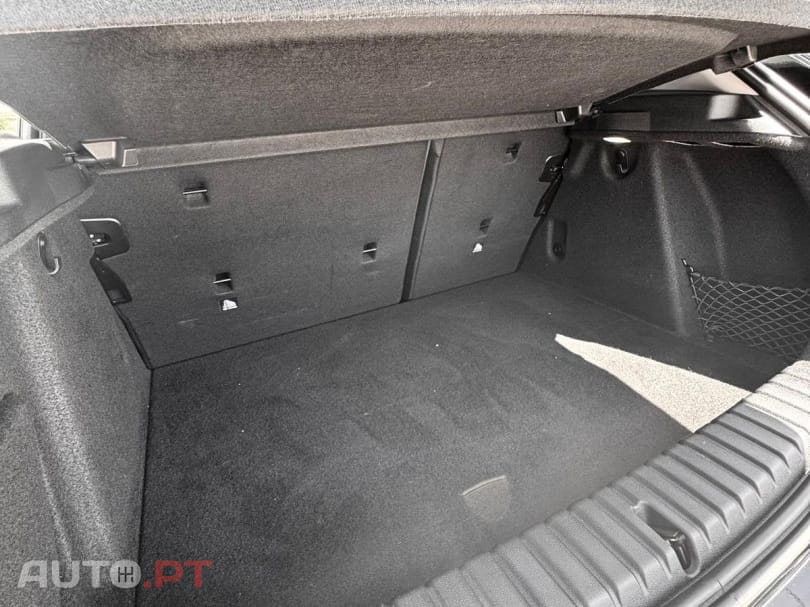 BMW 116 d Advantage — fotografia 16