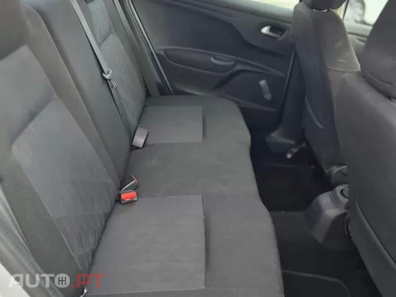 Citroen C-Elysée 1.2 VTi Seduction