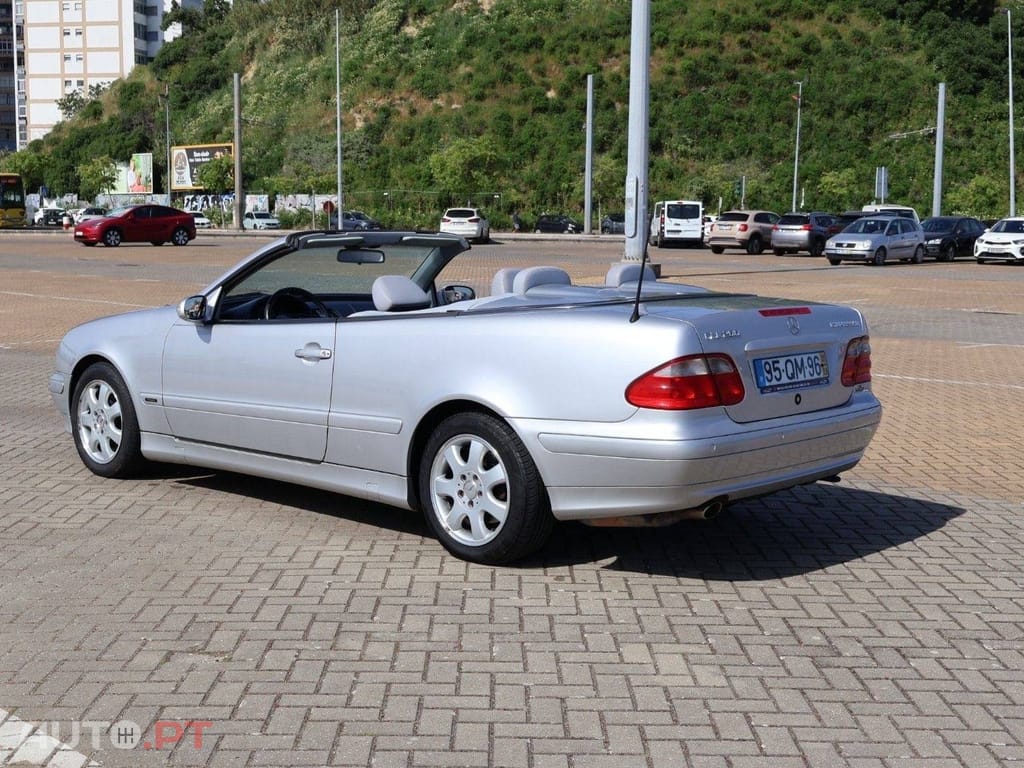 Mercedes-Benz CLK 200 Kompressor Cabrio Avantgarde