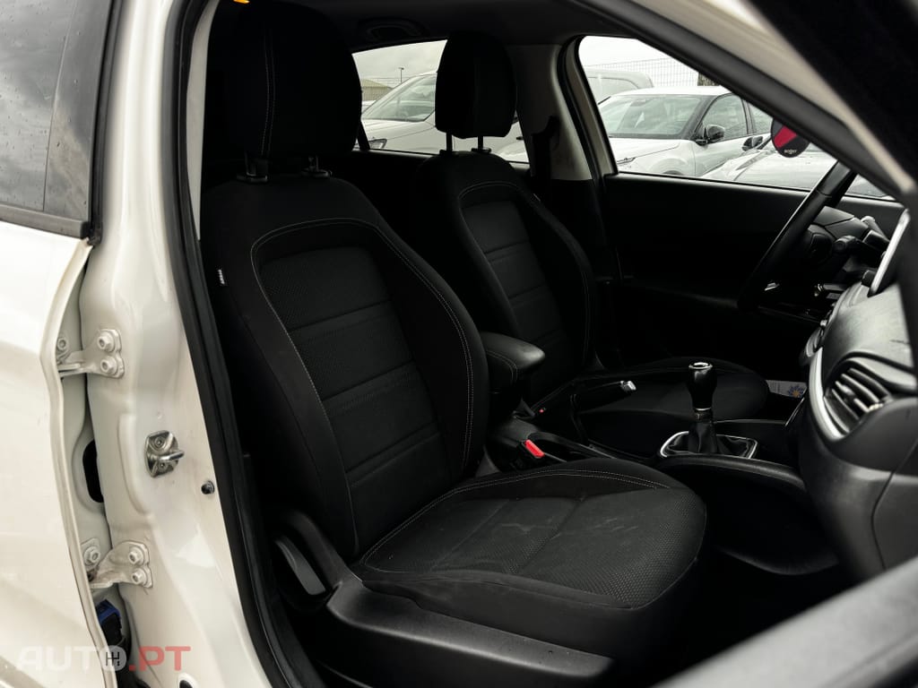 Fiat Tipo 1.3 M-Jet Lounge Tech J17