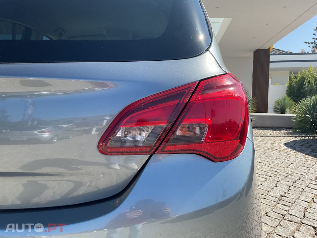 Opel Corsa 1.2 Edition