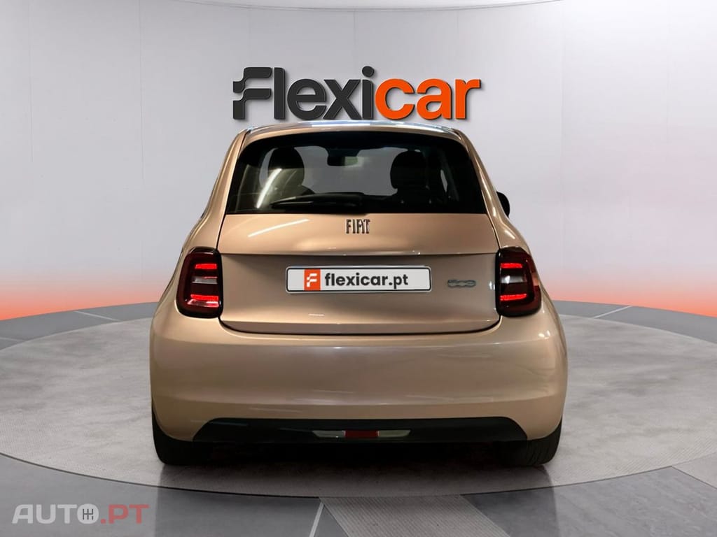 Fiat 500e 42 KWh Icon