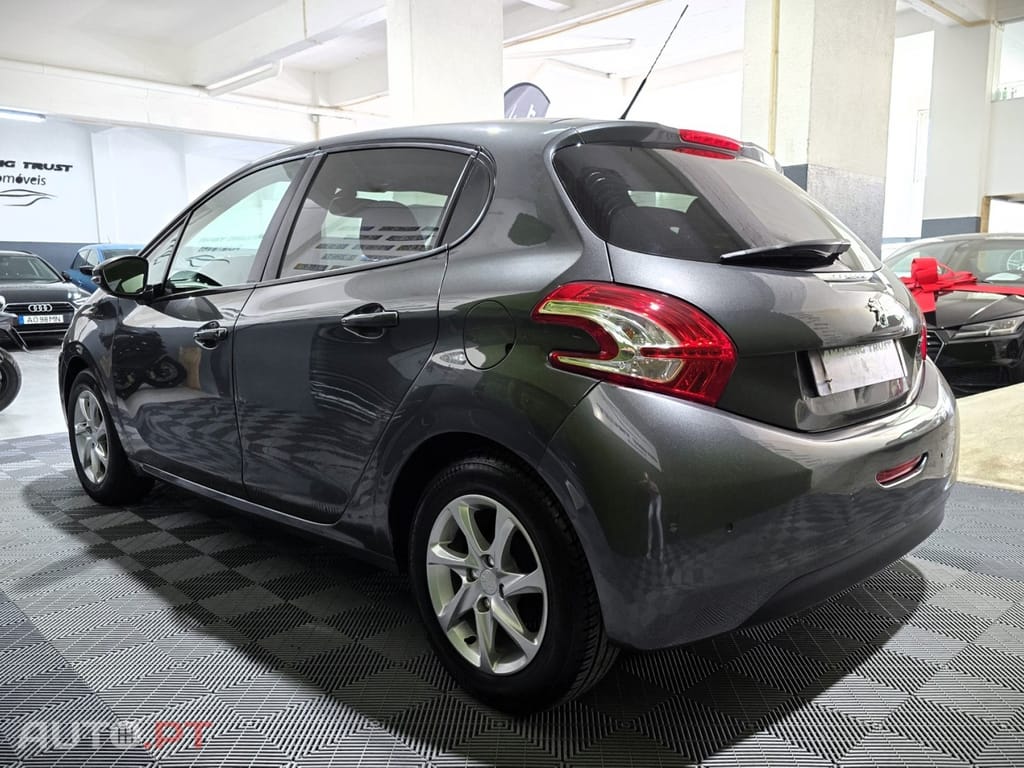 Peugeot 208 1.2 PureTech Active