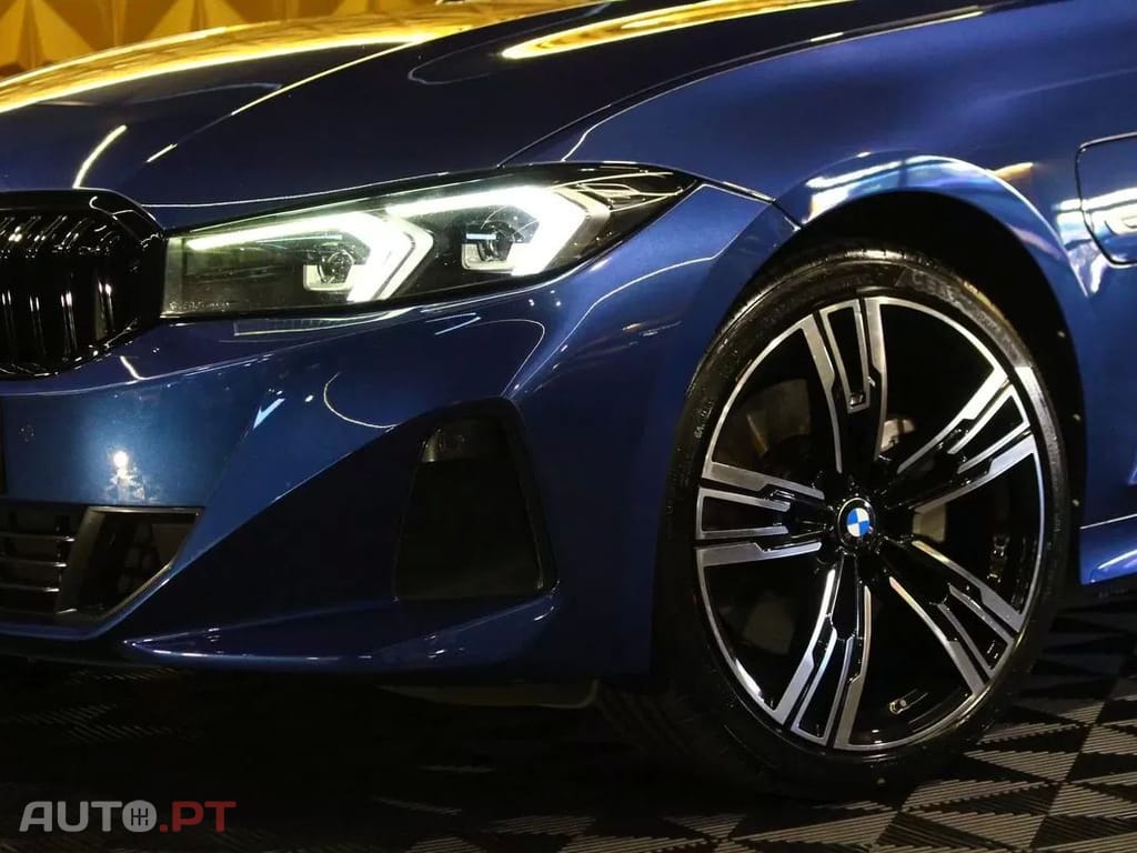 BMW 320 e Line Sport Auto