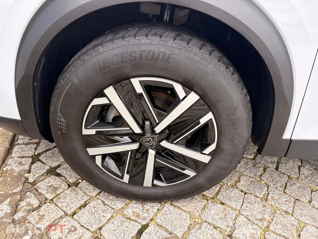 Peugeot 2008 1.2 PureTech Active Pack