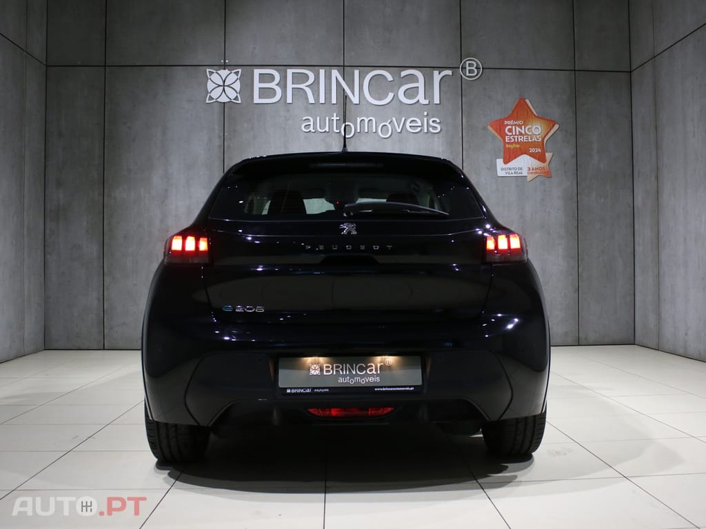 Peugeot E-208 50 kWh Active Pack