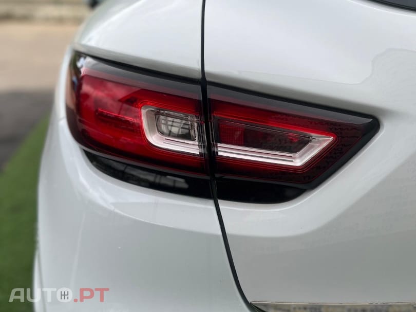 Renault Clio ENERGY dCi 110 Start & Stop INTENS