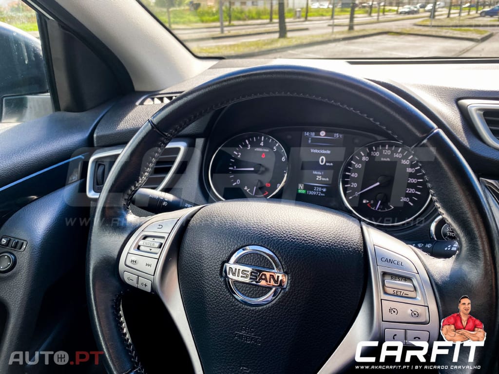 Nissan Qashqai 1.2 DIG-T N-Connecta RS+PS 18 Xtronic