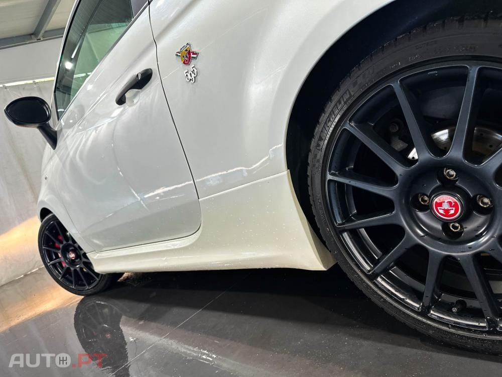Abarth 595C 1.4 T-Jet Competizione MTA