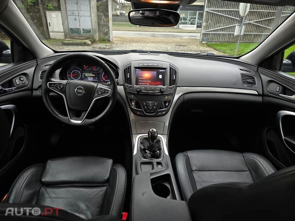 Opel Insignia 1.6 CDTi Cosmo S/S J17