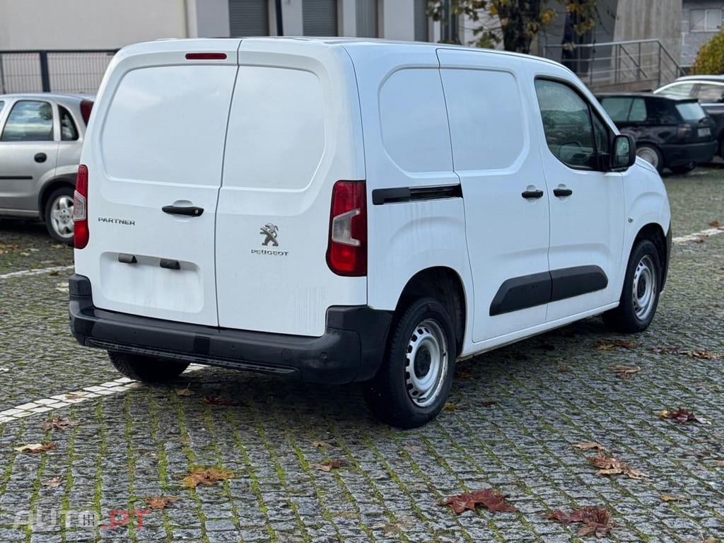 Peugeot Partner 1.5 BlueHDi Premium Standard