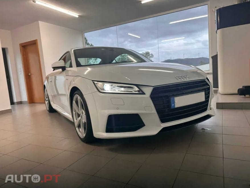 Audi TT 2.0 TFSI 230CV S-LINE