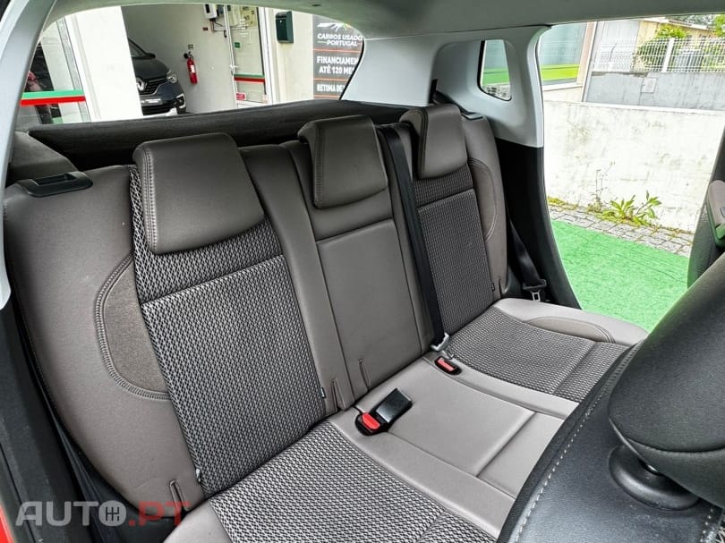 Peugeot 2008 1.2 PureTech Allure
