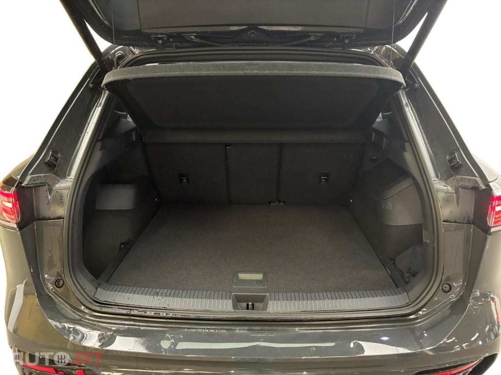 Volkswagen Tiguan 2.0 TDI R-Line DSG